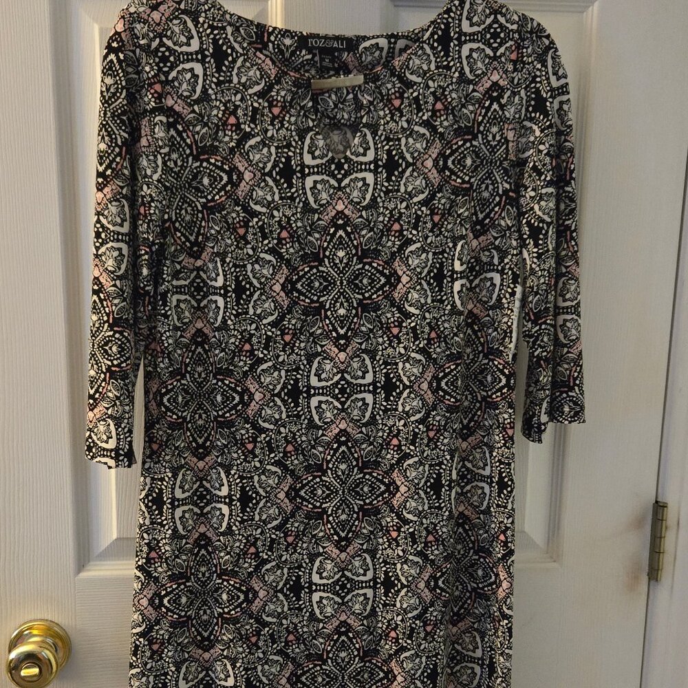 Roz and Ali size med dress